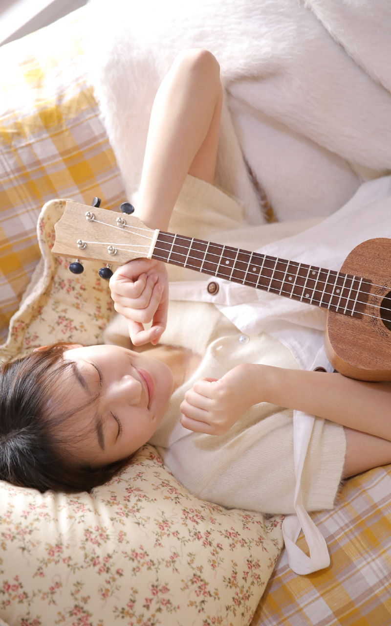 抖音网红美女性感撩人私房写真