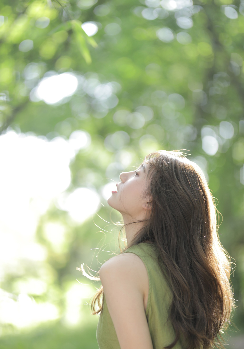 抖音美女一栗小莎子元气甜美写真