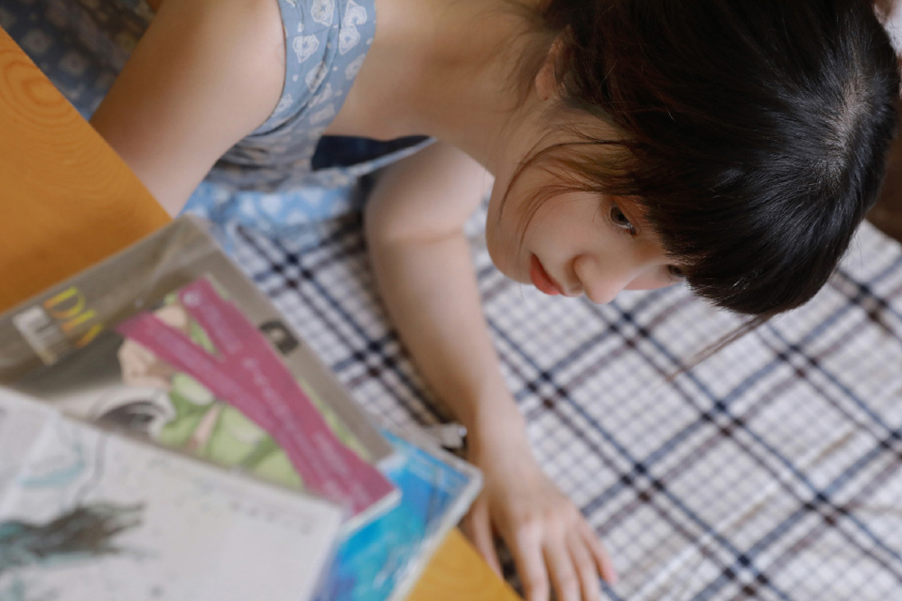 日系美女清凉性感居家写真