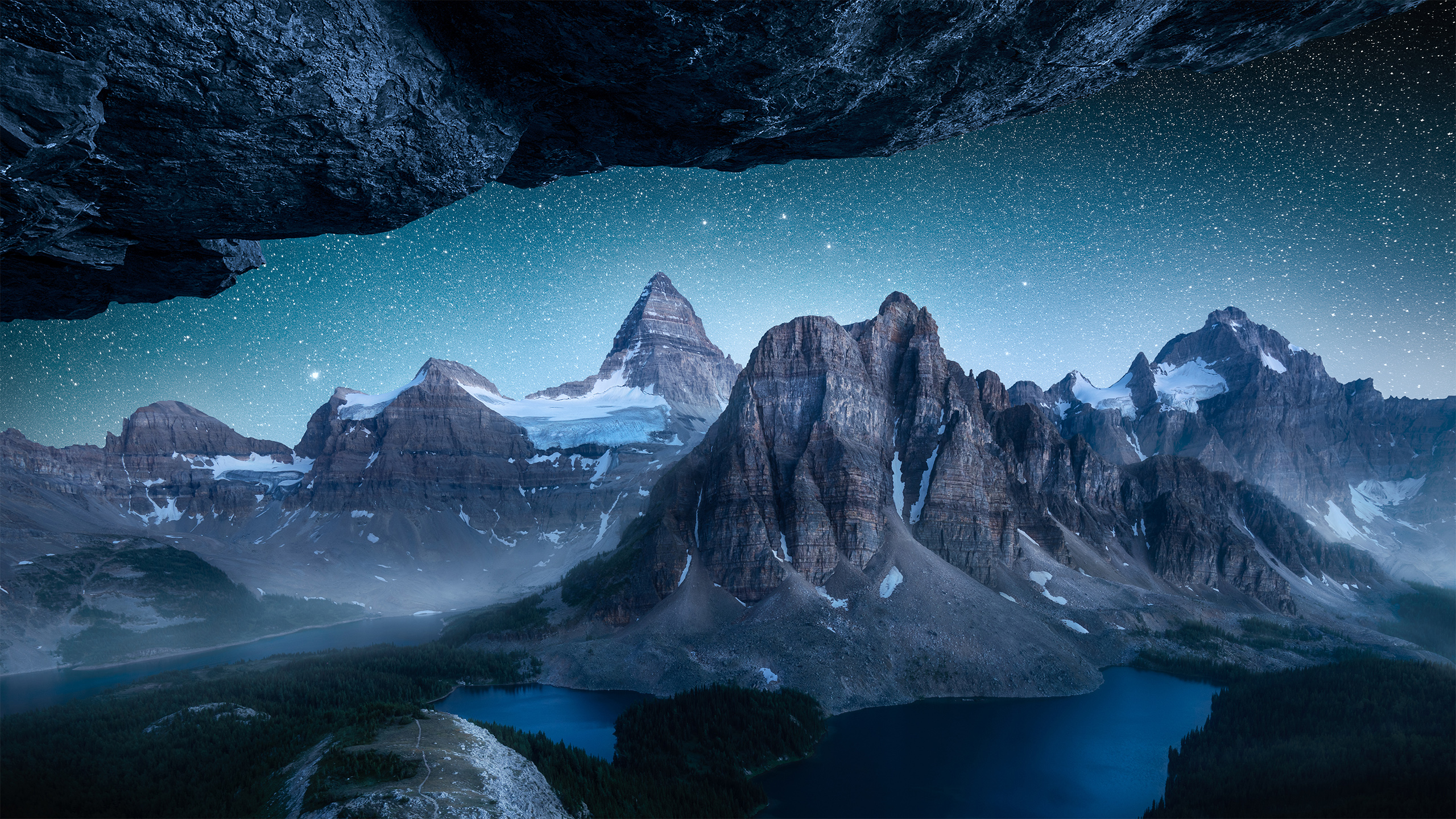 夜空山脉风景桌面壁纸