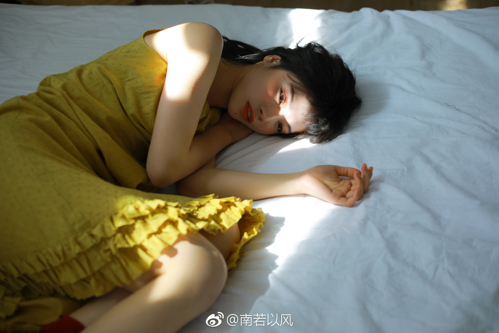 极品美女居家诱惑性感写真照图片