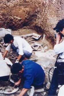 三星堆遗址考古挖掘现场