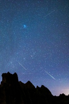 英仙座流星雨网拍组图