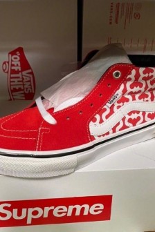 Vans联名Supreme实物一览